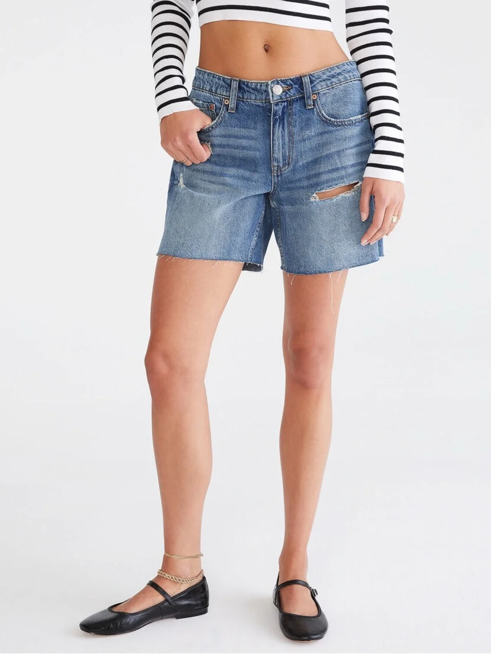 Aeropostale Low-Rise Baggy Denim Shorts Size 8